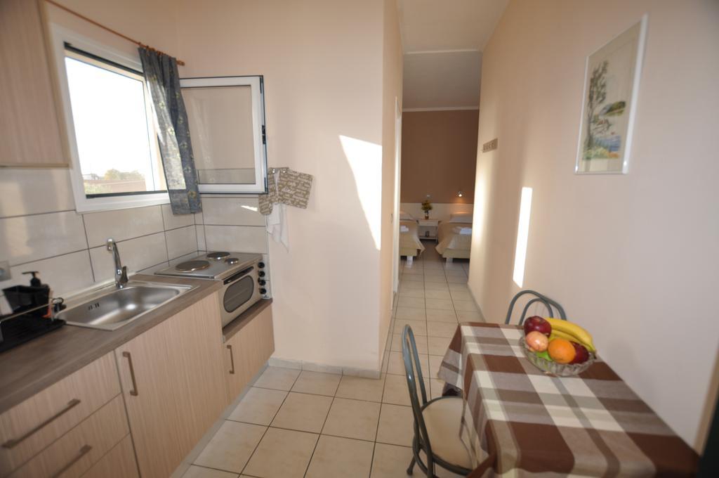 Ammos Apartment Roda  Ngoại thất bức ảnh